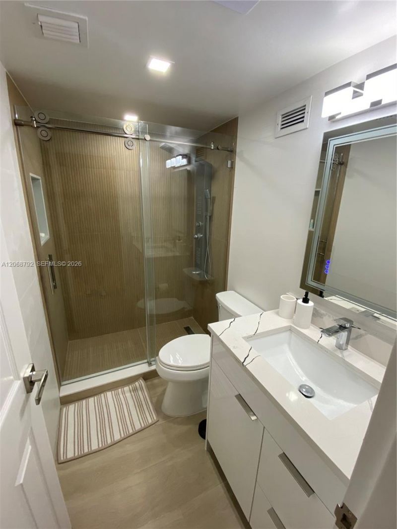 2501 S Ocean Dr Remodeled, Unit 614, Hollywood, FL 33019 Photo