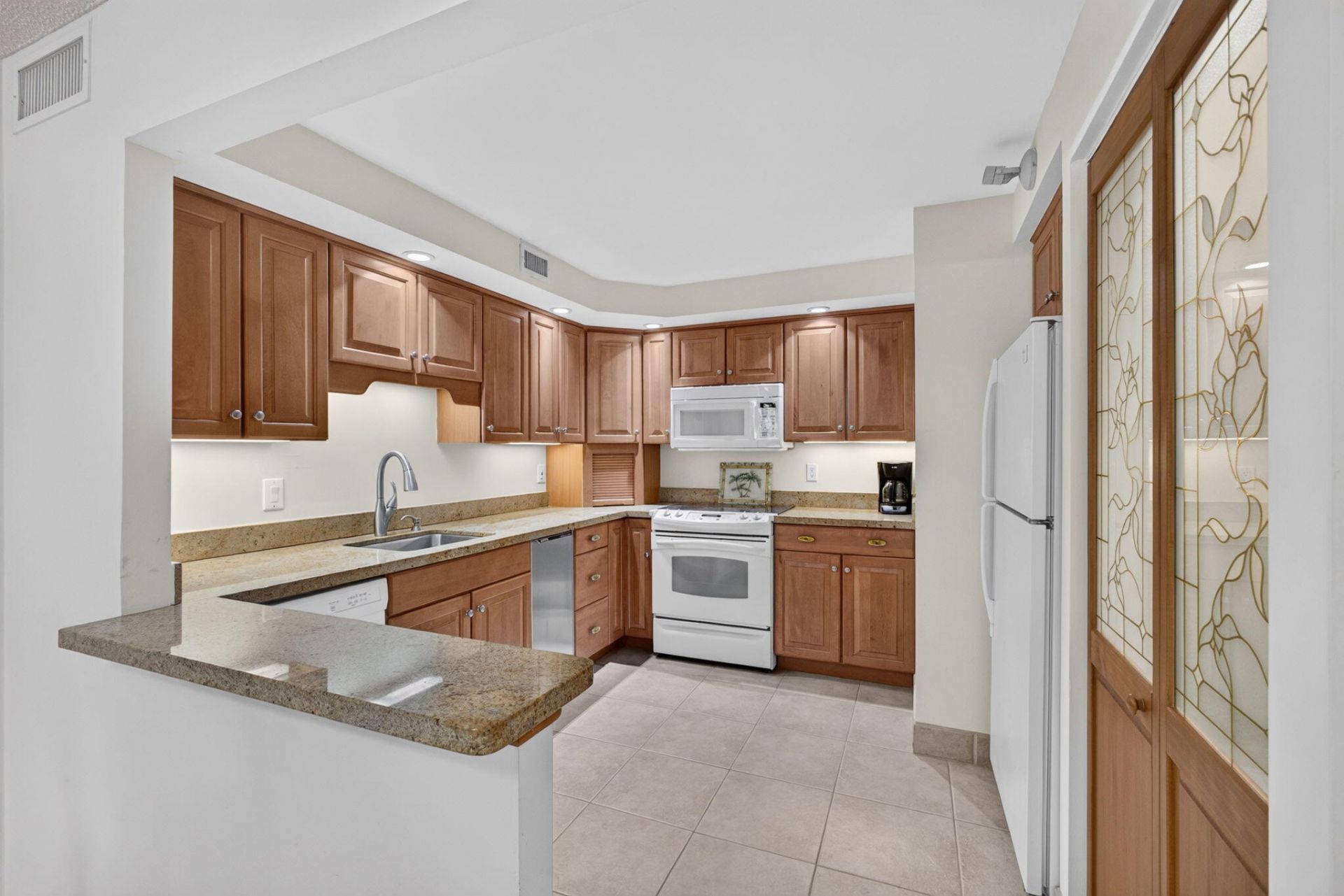 2800 N Ocean Drive, Unit B-4A, Singer Island, FL 33404 Photo