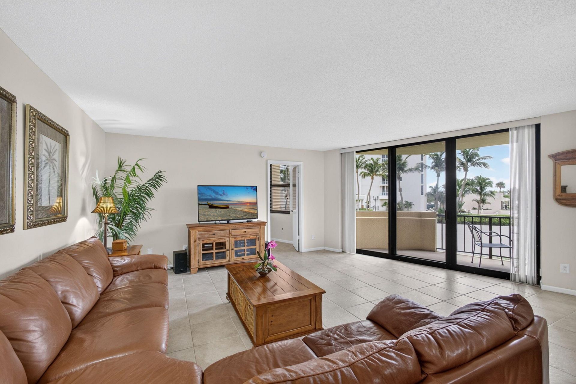 2800 N Ocean Drive, Unit B-4A, Singer Island, FL 33404 Photo