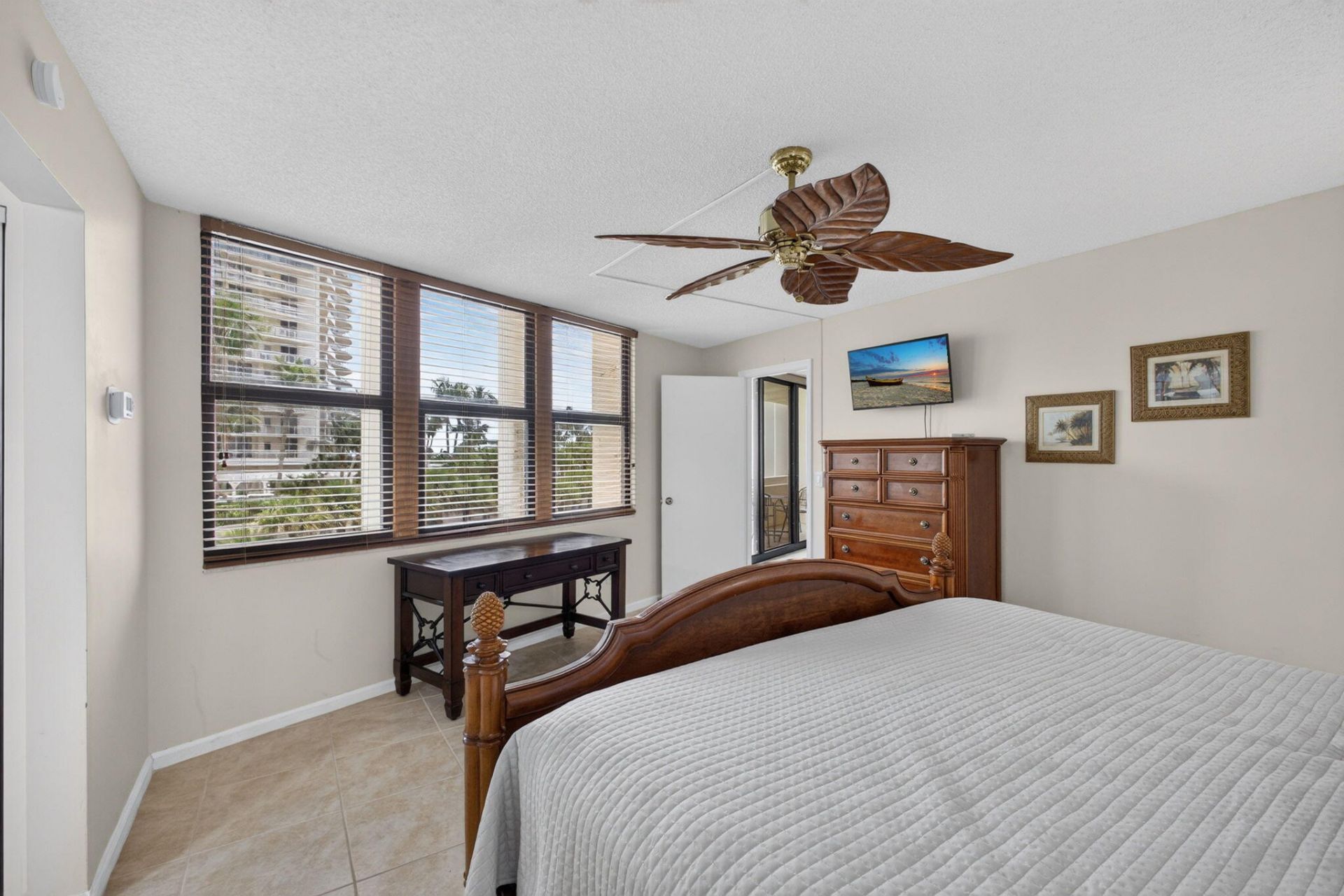 2800 N Ocean Drive, Unit B-4A, Singer Island, FL 33404 Photo
