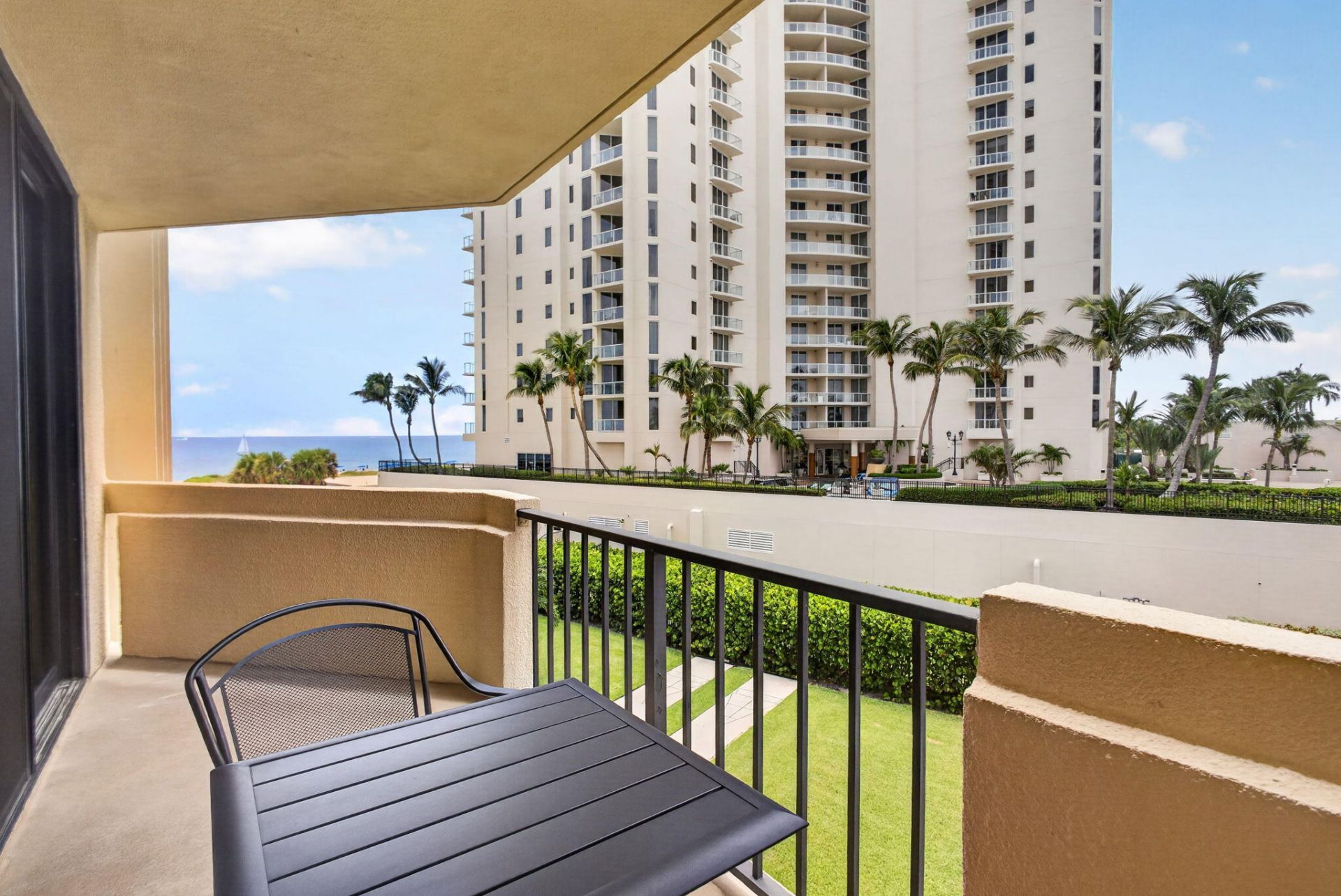 2800 N Ocean Drive, Unit B-4A, Singer Island, FL 33404 Photo
