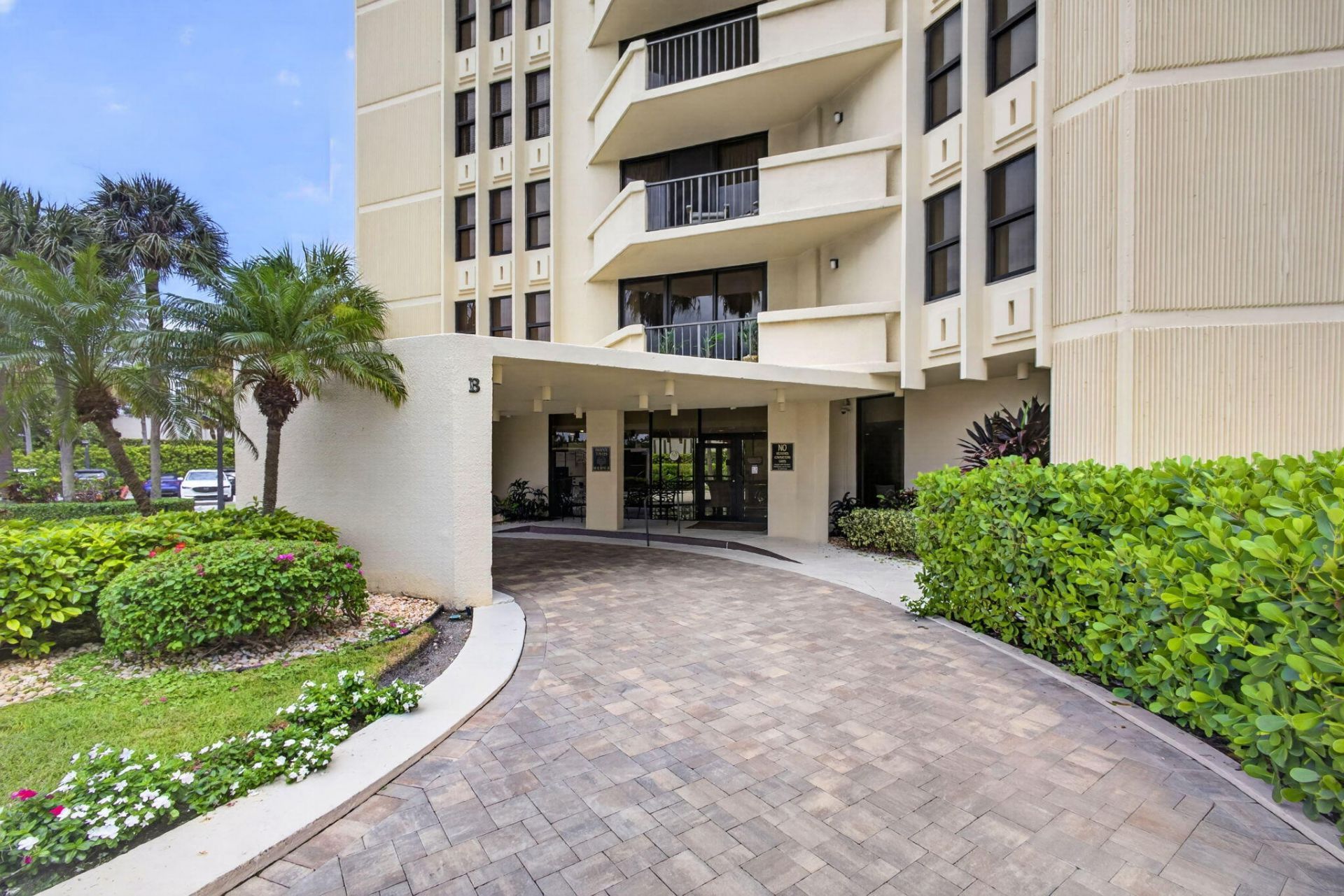 2800 N Ocean Drive, Unit B-4A, Singer Island, FL 33404 Photo