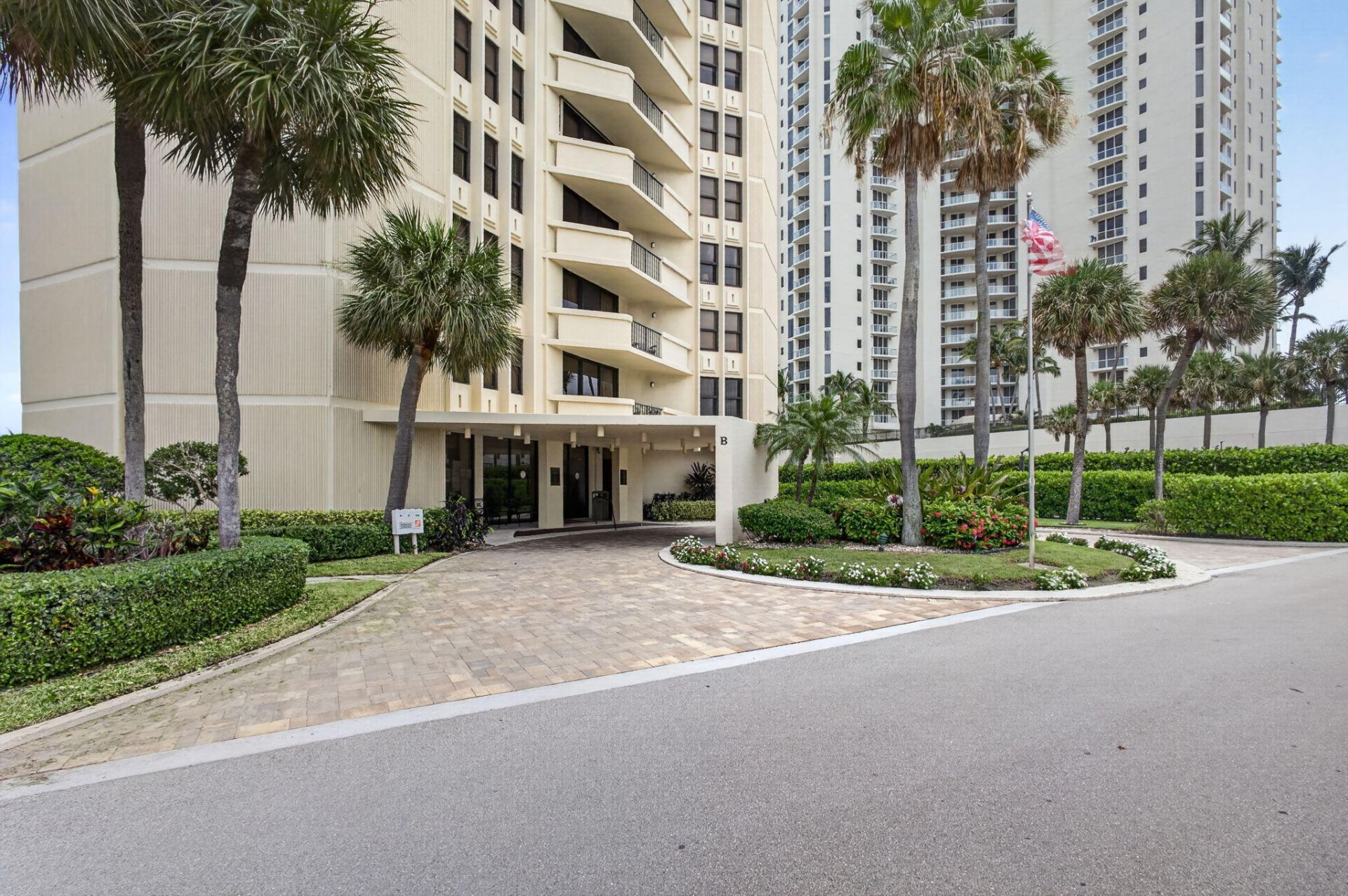 2800 N Ocean Drive, Unit B-4A, Singer Island, FL 33404 Photo