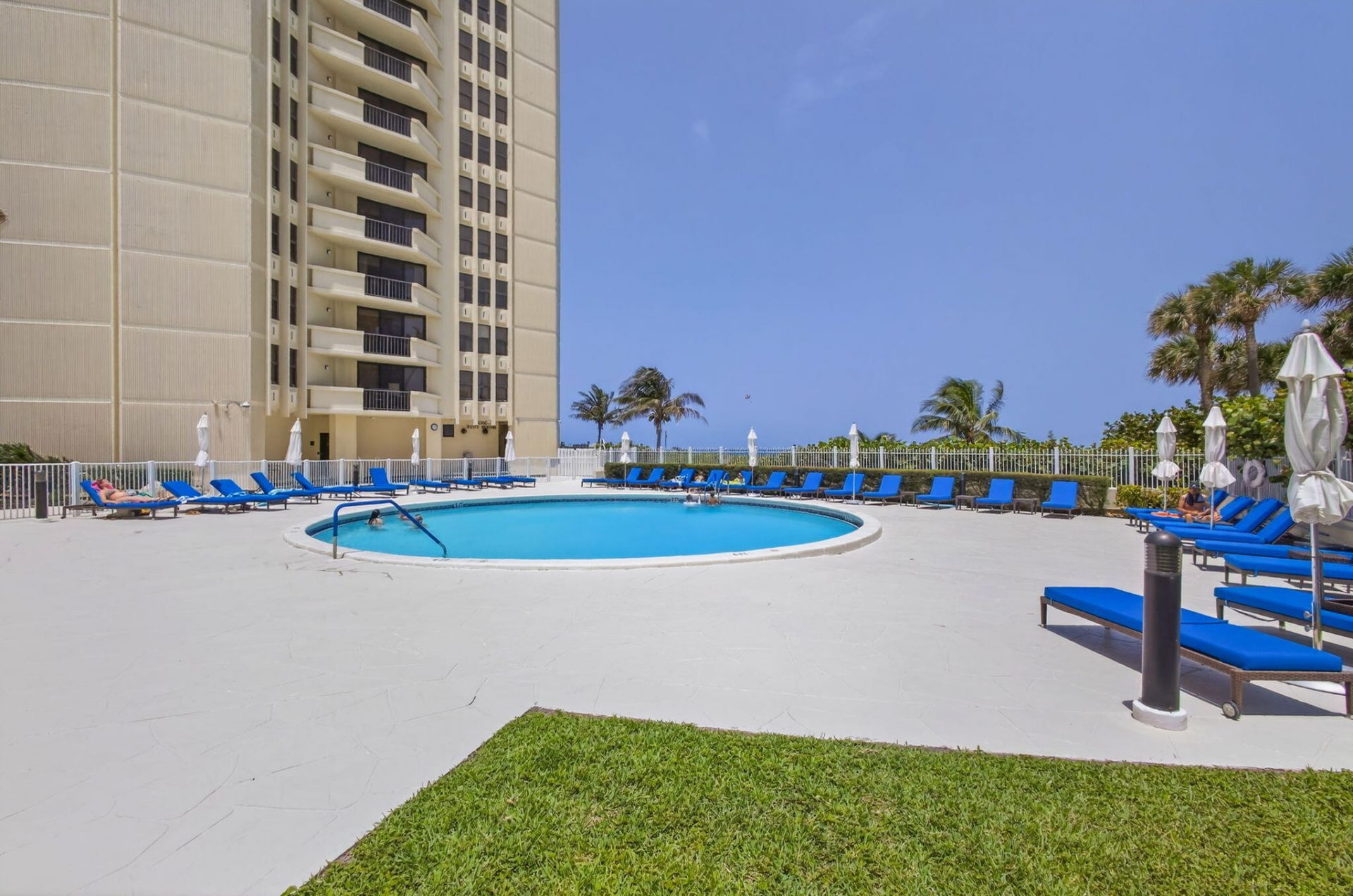 2800 N Ocean Drive, Unit B-4A, Singer Island, FL 33404 Photo