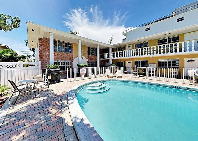 3226 NE 12th Street, Unit 10, Pompano Beach, FL 33062 Photo