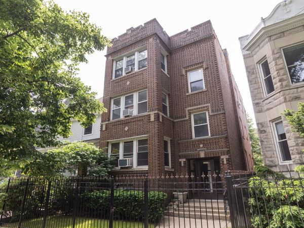 1319 W Early Avenue, Unit 3, Chicago, IL 60660