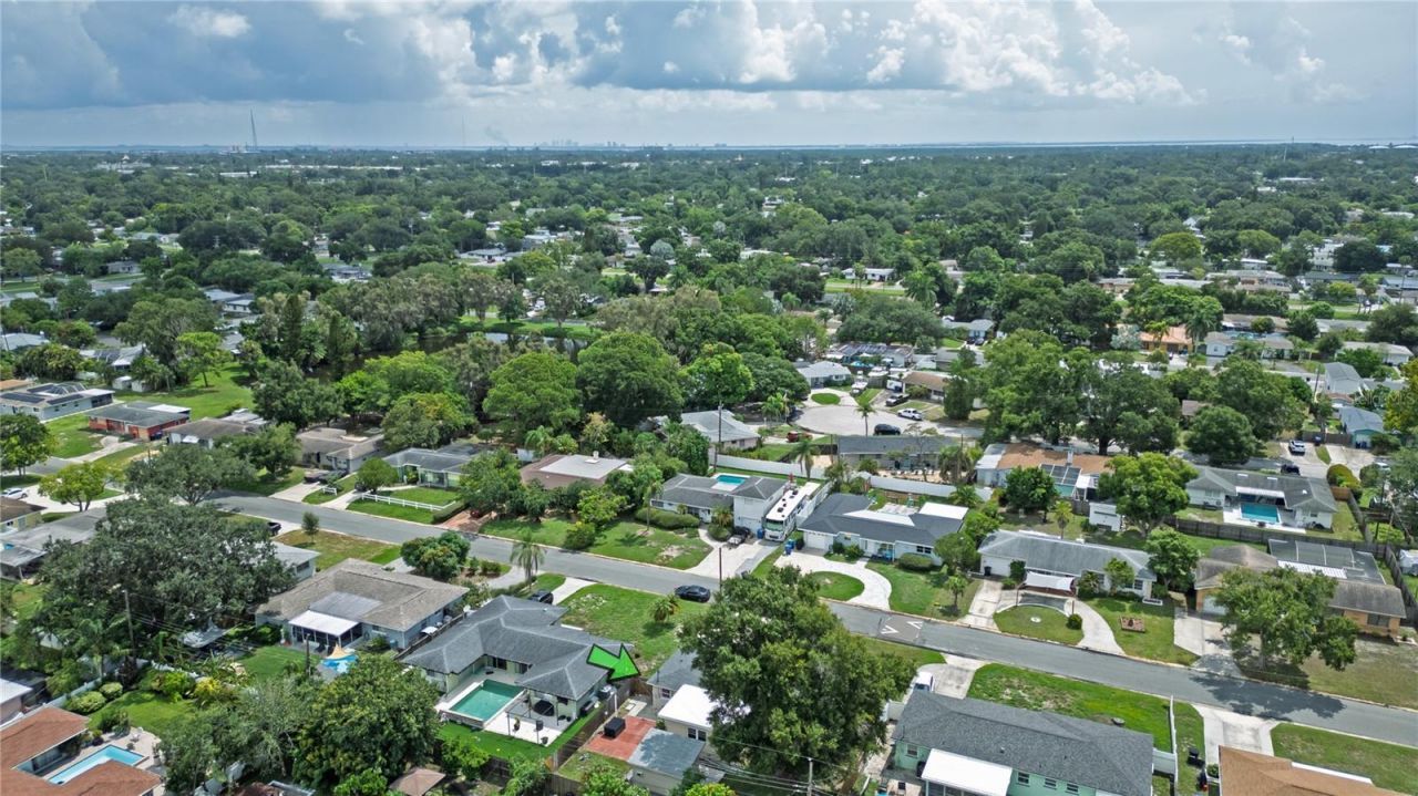 6724 17th Lane N, Saint Petersburg, FL 33702 Photo