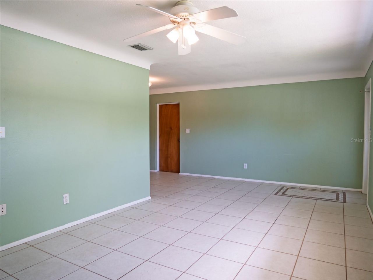 6724 17th Lane N, Saint Petersburg, FL 33702 Photo