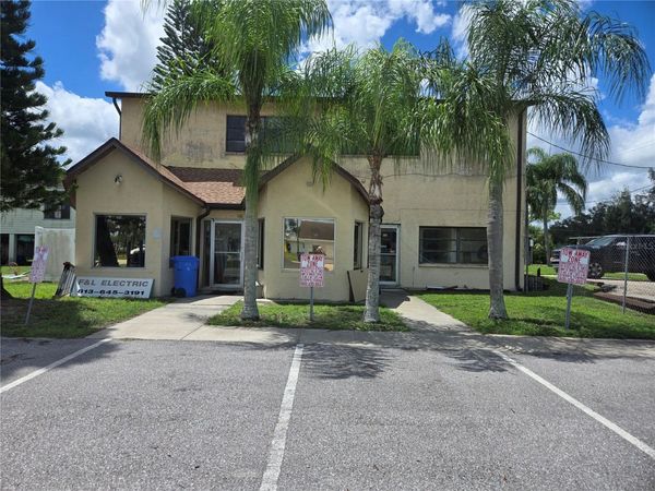 110 W SHELL POINT ROAD, RUSKIN, FL 33570