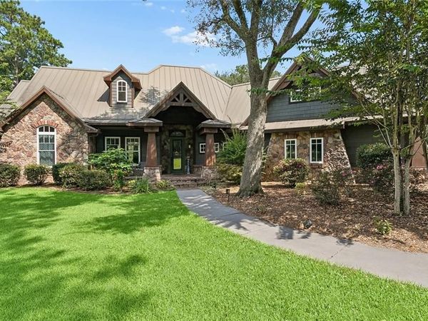 333 CHINAWOOD Drive , Abita Springs, LA 70420