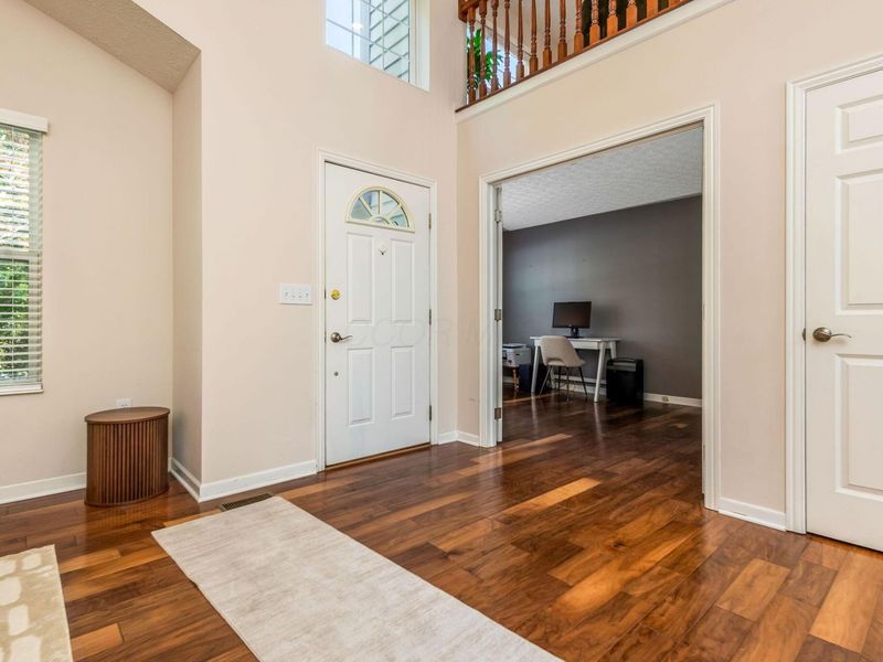 1185 Gwyndale Drive, New Albany, OH 43054 Photo 5