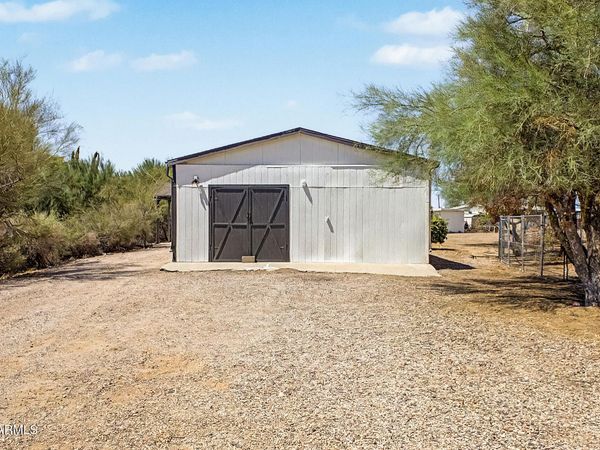 22324 W SUNSHINE Drive, Wittmann, AZ 85361