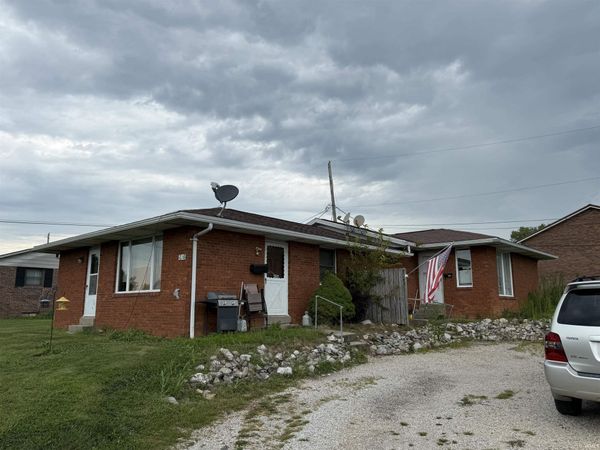 610 E 16th Street, Jasper, IN 47546