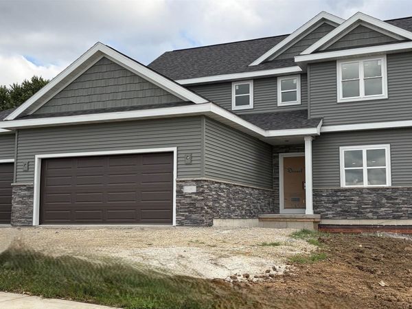 1449 Kriedeman Drive, Stoughton, WI 53589