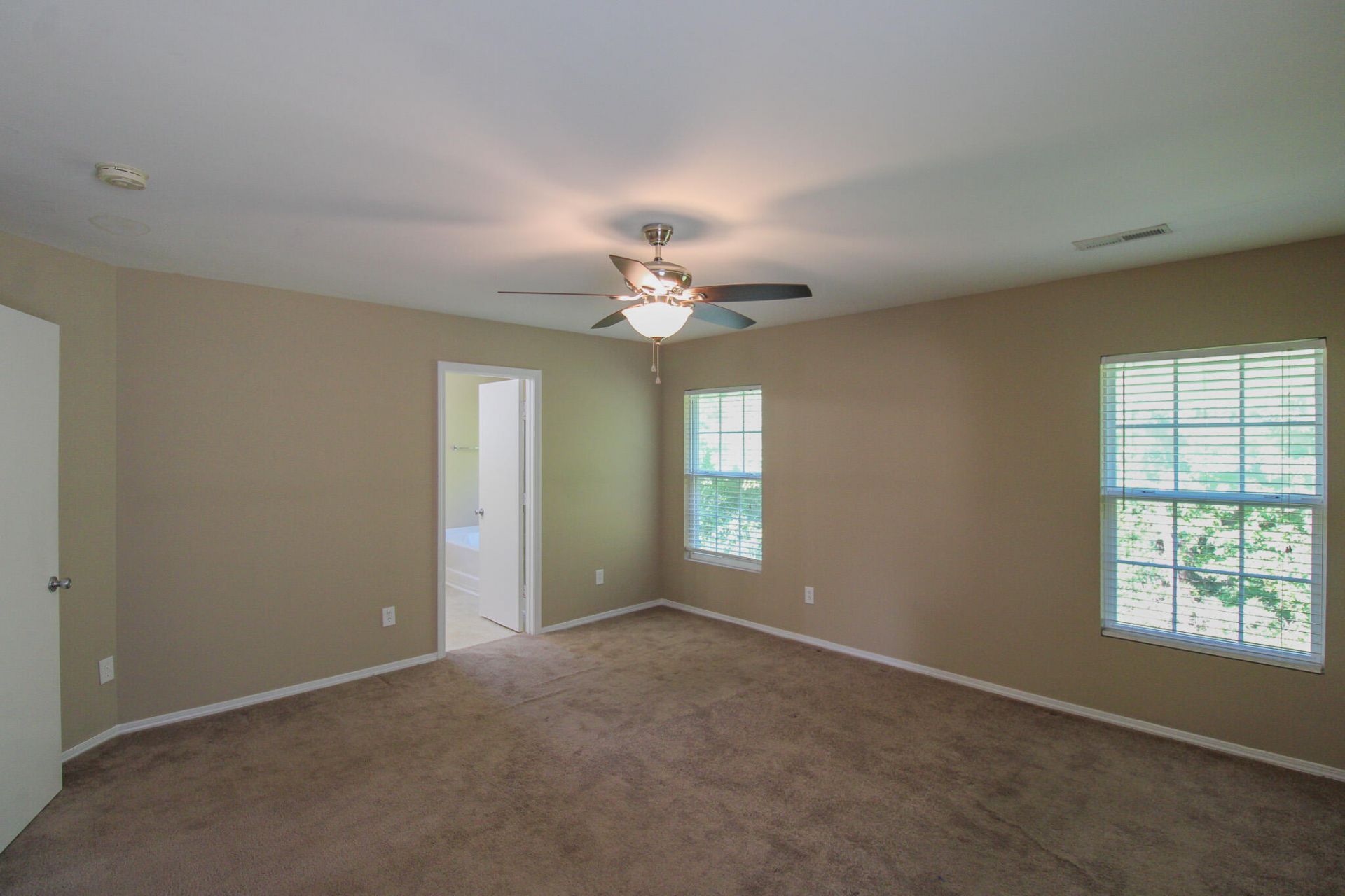 8811 Kellum Drive Photo 22