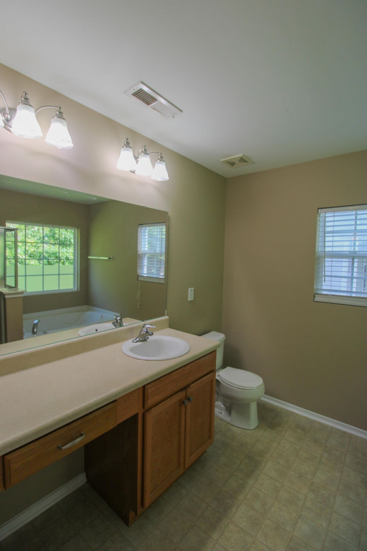 8811 Kellum Drive Photo 23