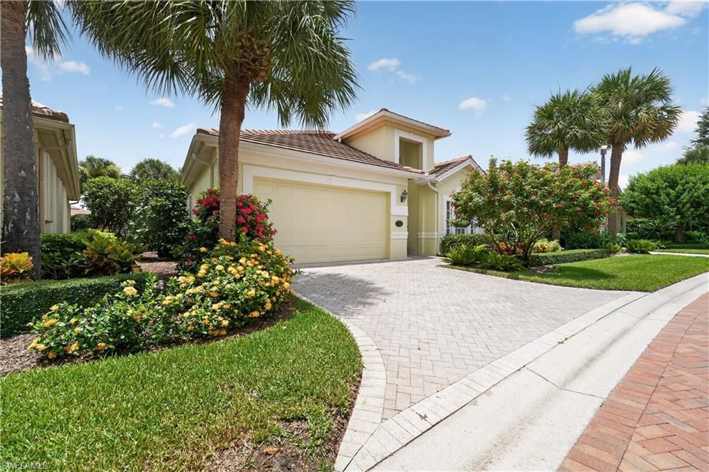 2317 Island Cove Cir N, Naples, FL 34109 Photo