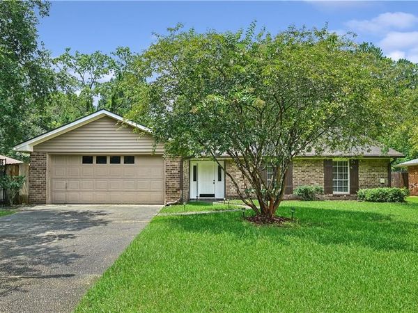 515 LAKE SARDIS Drive , Slidell, LA 70461