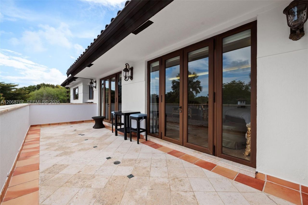7701 Old Cutler Rd , Coral Gables, FL 33143 Photo