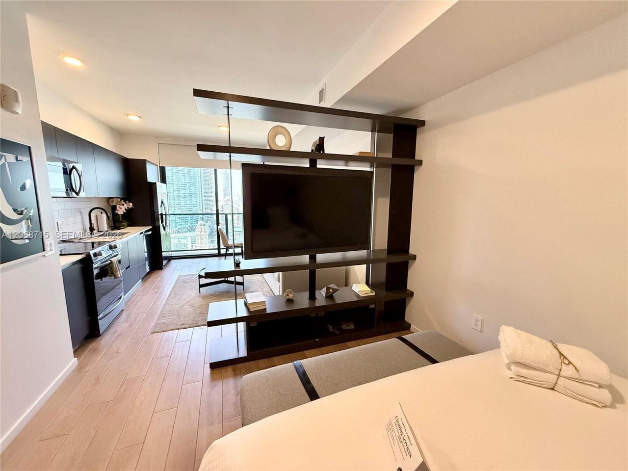 398 NE 5th St , Unit 2203, Miami, FL 33132 Photo