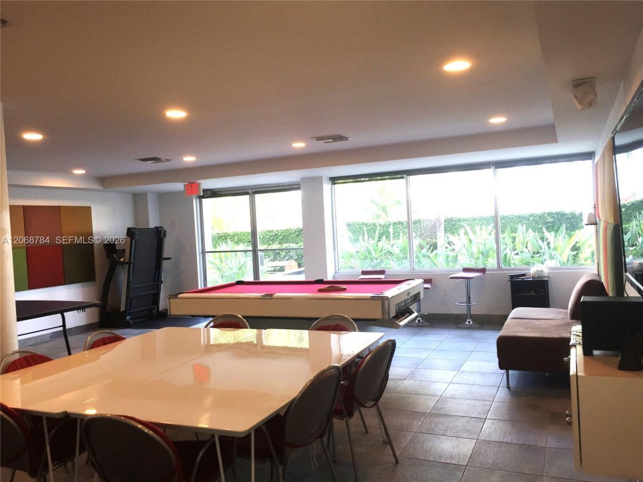 1045 10th St, Unit 704, Miami Beach, FL 33139 Photo