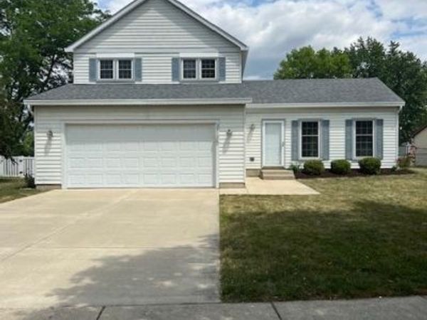 2135 Derby Court , Wheaton, IL 60189