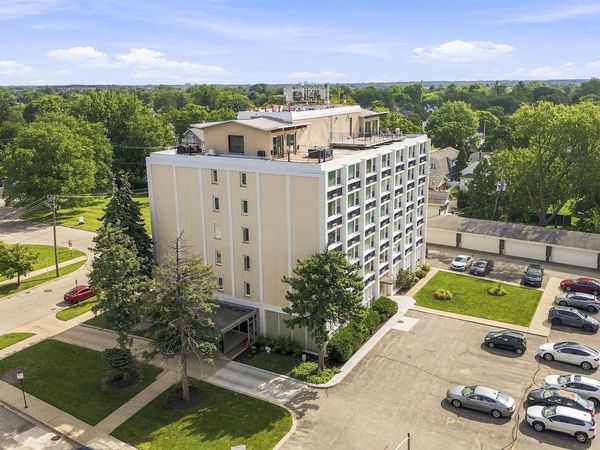 5975 N Odell Avenue , Unit 2J, Chicago, IL 60631