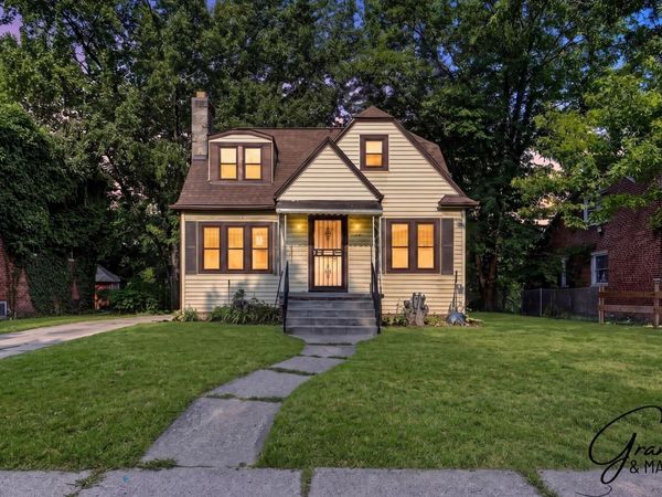 14611 Sussex Street, Detroit, MI 48227