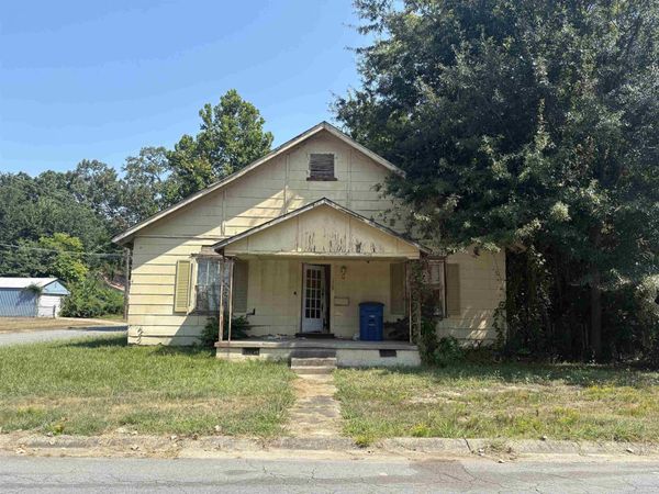 1723 W Long 17th Street , North Little Rock, AR 72114