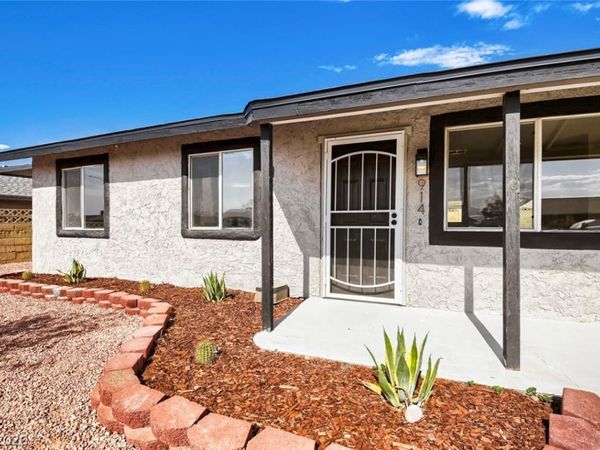 914 Palo Verde Drive , Henderson, NV 89015