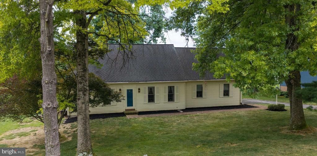 36 WHIPPORWILL DRIVE , LANCASTER, PA 17603