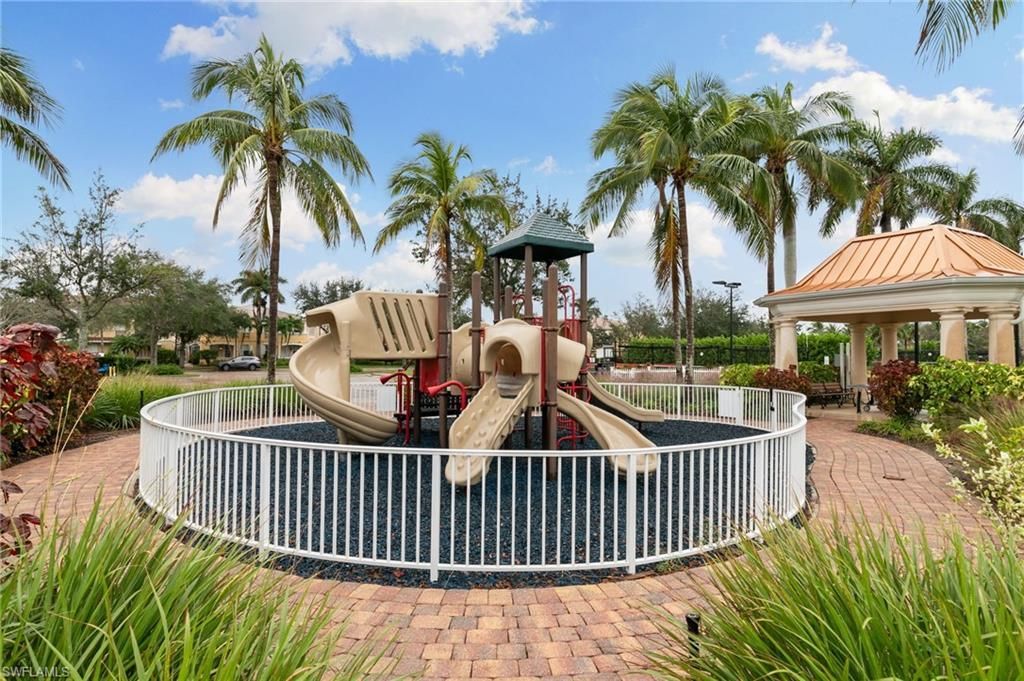7709 Sicilia Ct, Naples, FL 34114 Photo