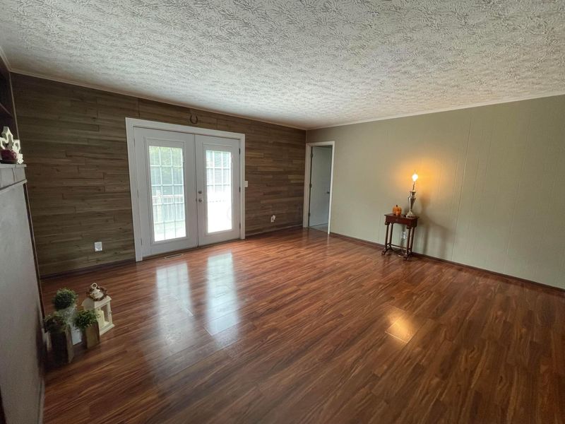 129 Gale Court , Circleville, OH 43113 Photo 15