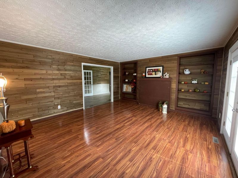 129 Gale Court , Circleville, OH 43113 Photo 16