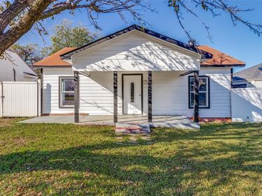 3304 Frazier Avenue, Fort Worth, TX 76110