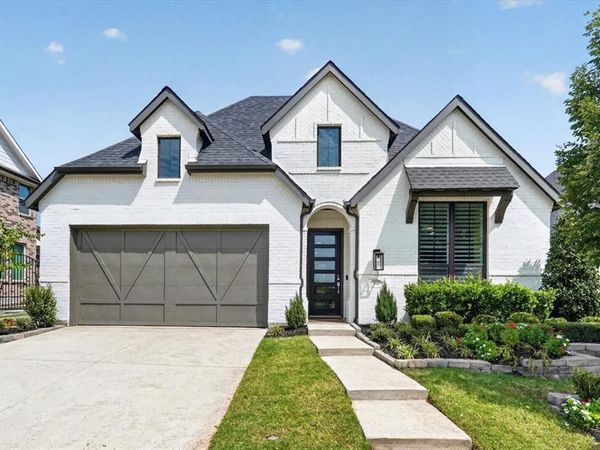 1604 Swan Street, Van Alstyne, TX 75495
