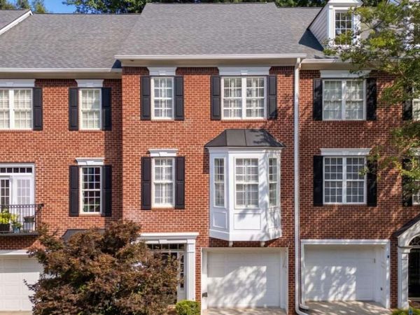 1806 Waters Edge Trail, Roswell, GA 30075