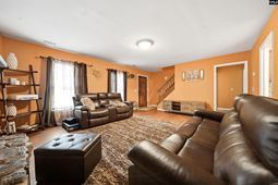 2009 Greenwyche Avenue photo 4
