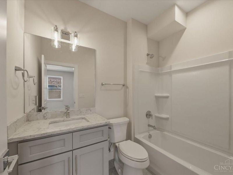 3912 Edwards Road, Cincinnati, OH 45209 Photo 12