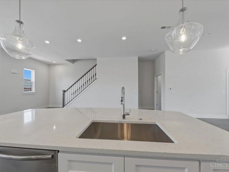 3912 Edwards Road, Cincinnati, OH 45209 Photo 22