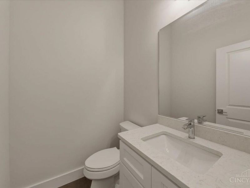 3912 Edwards Road, Cincinnati, OH 45209 Photo 33