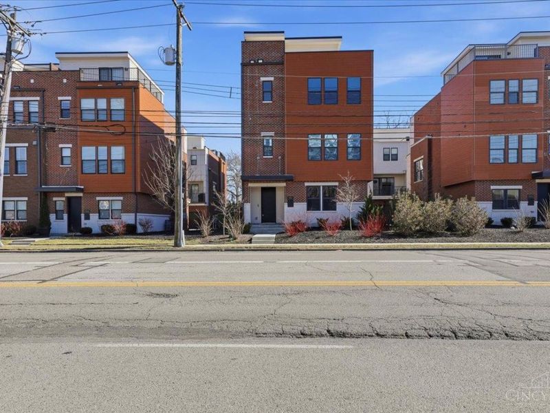 3912 Edwards Road, Cincinnati, OH 45209 Photo 4