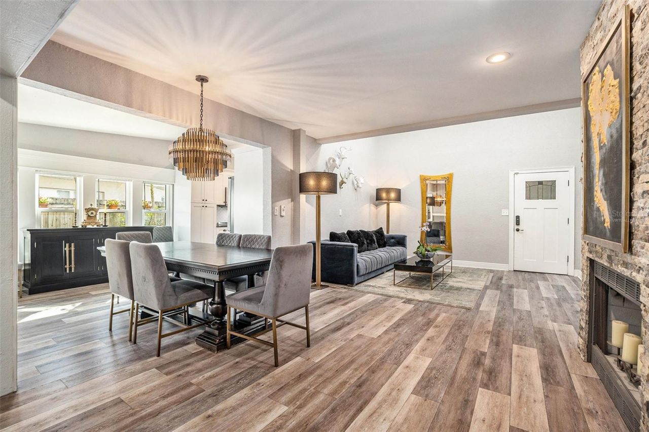 2134 Serpentine Circle S, Saint Petersburg, FL 33712 Photo