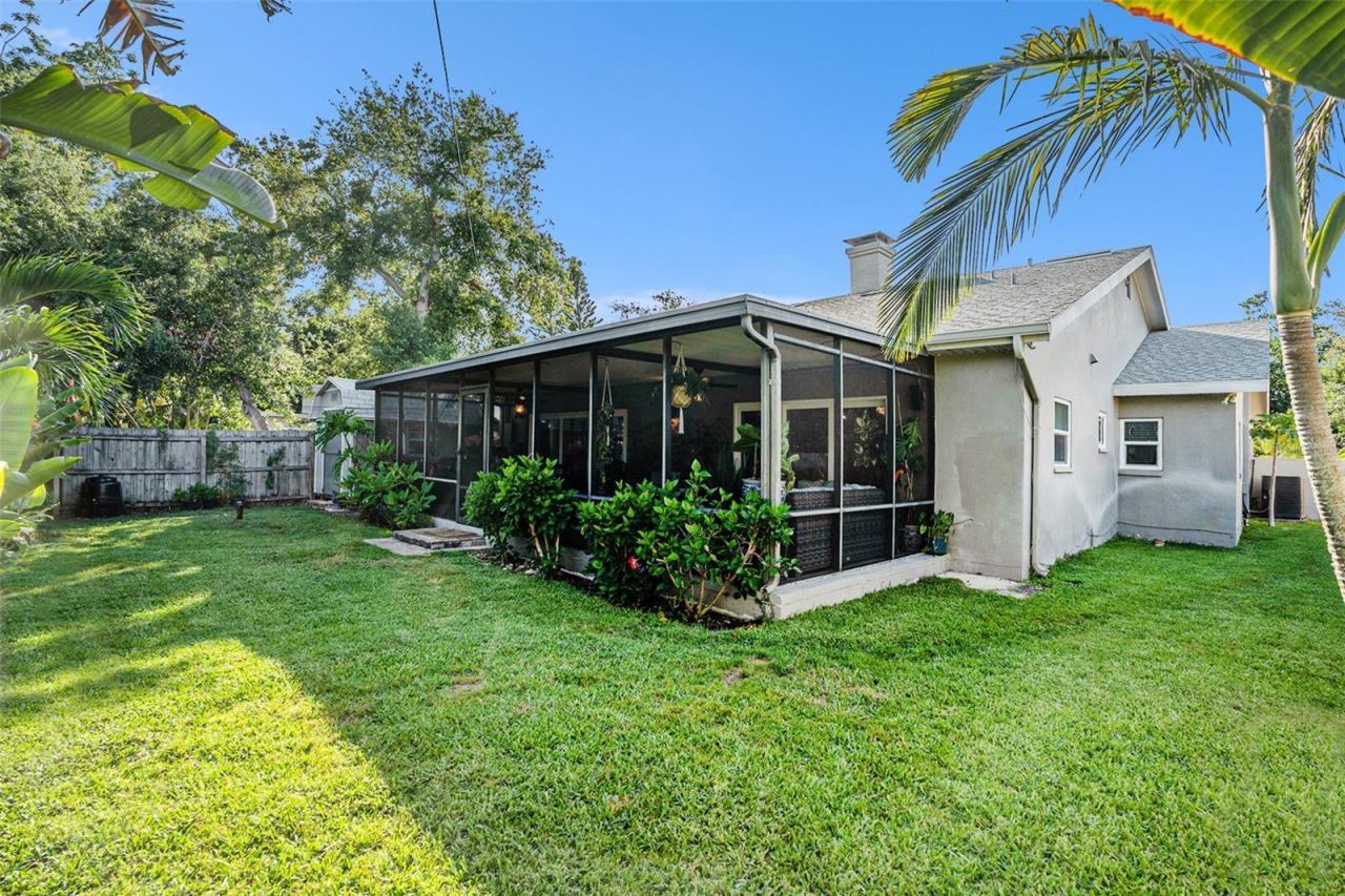 2134 Serpentine Circle S, Saint Petersburg, FL 33712 Photo