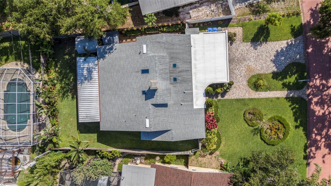 2134 Serpentine Circle S, Saint Petersburg, FL 33712 Photo
