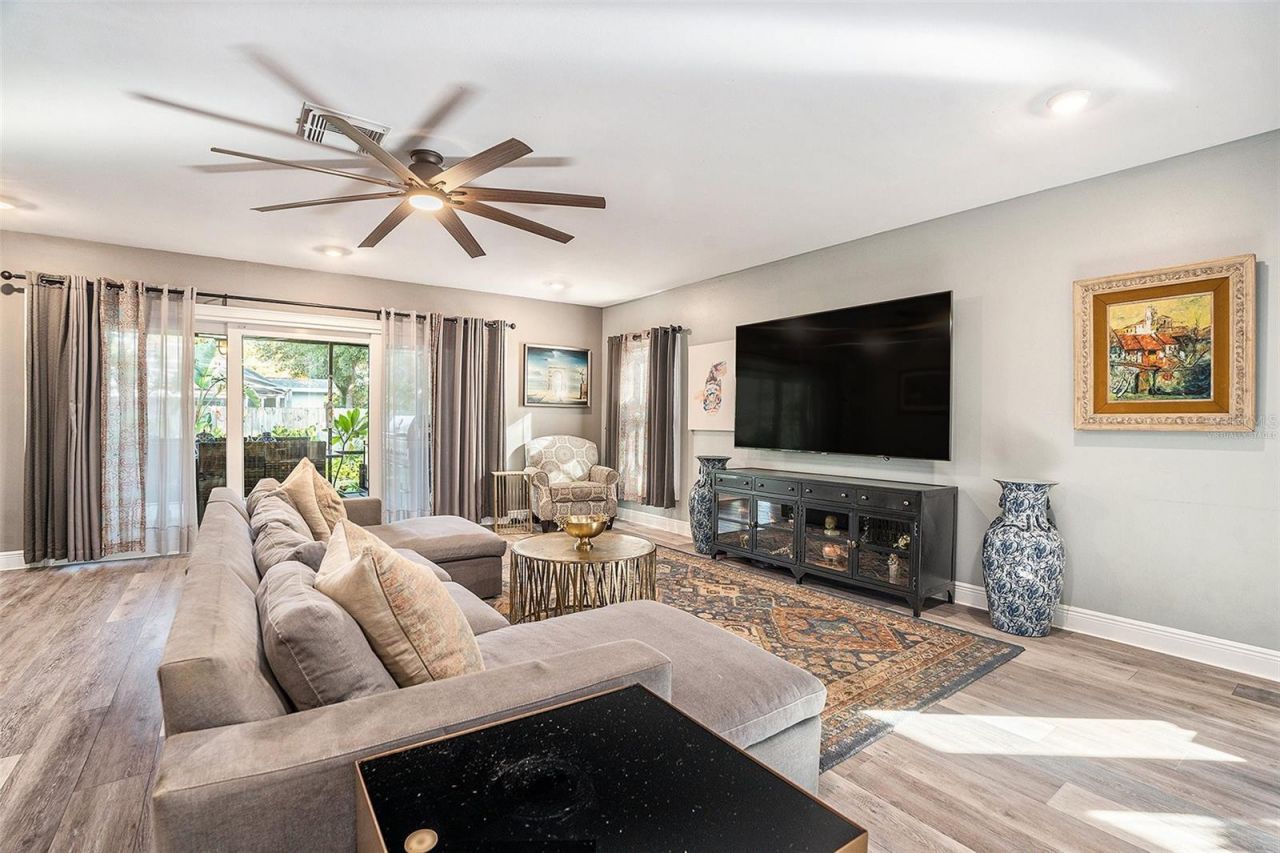 2134 Serpentine Circle S, Saint Petersburg, FL 33712 Photo