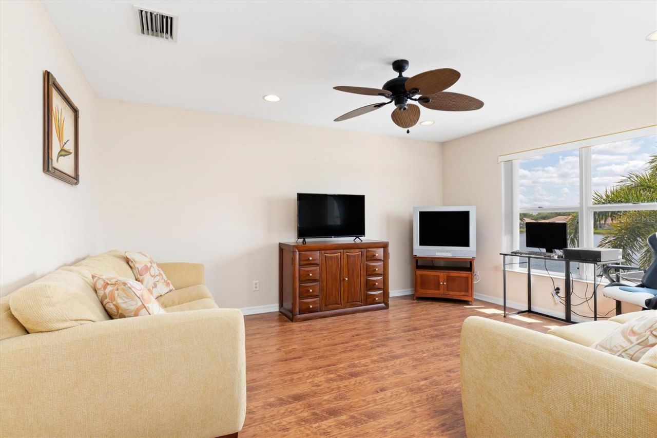 6918 74th Street Circle E, Bradenton, FL 34203 Photo