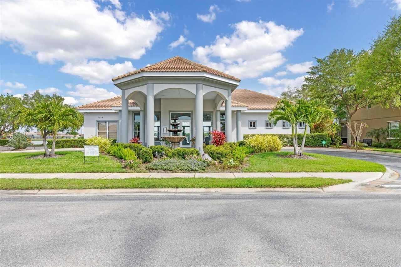 6918 74th Street Circle E, Bradenton, FL 34203 Photo