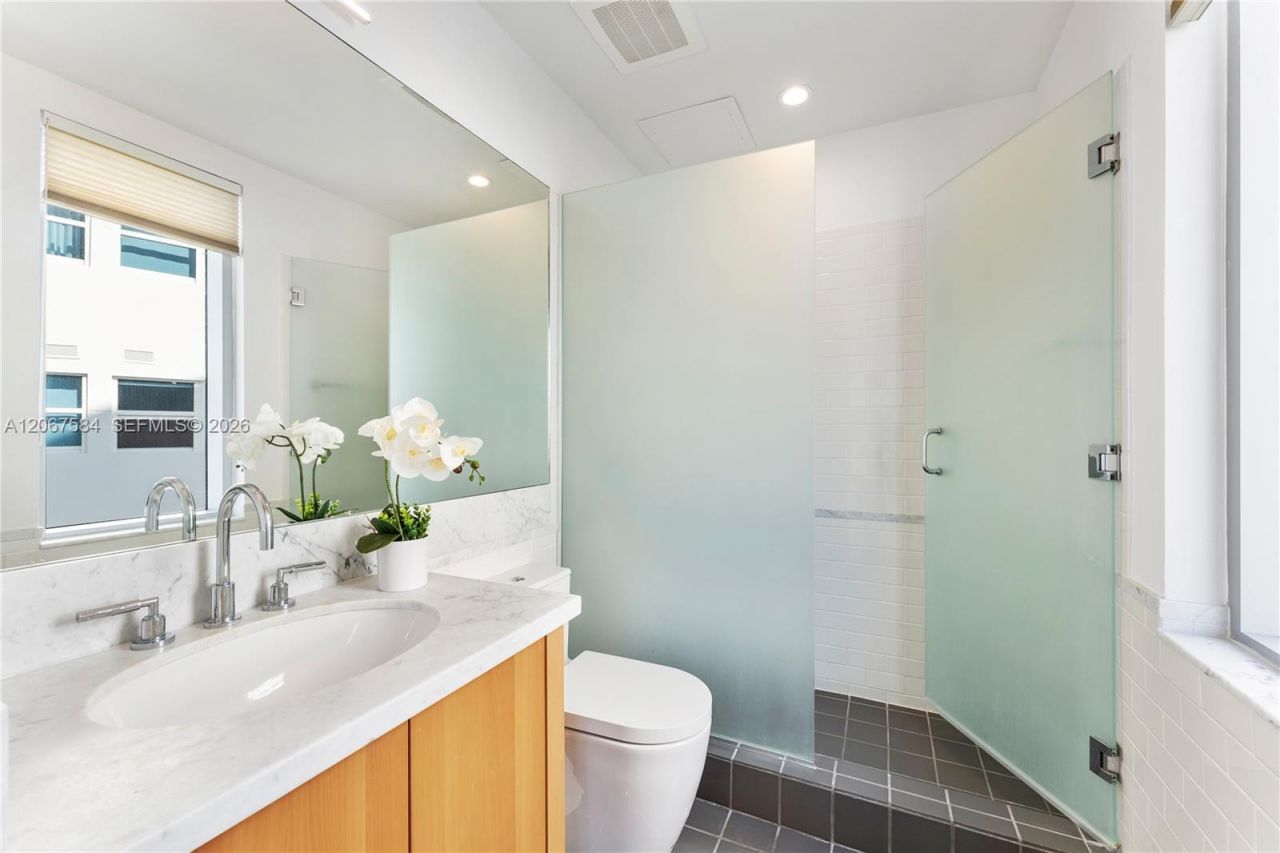 6101 Aqua Ave, Unit 703, Miami Beach, FL 33141 Photo