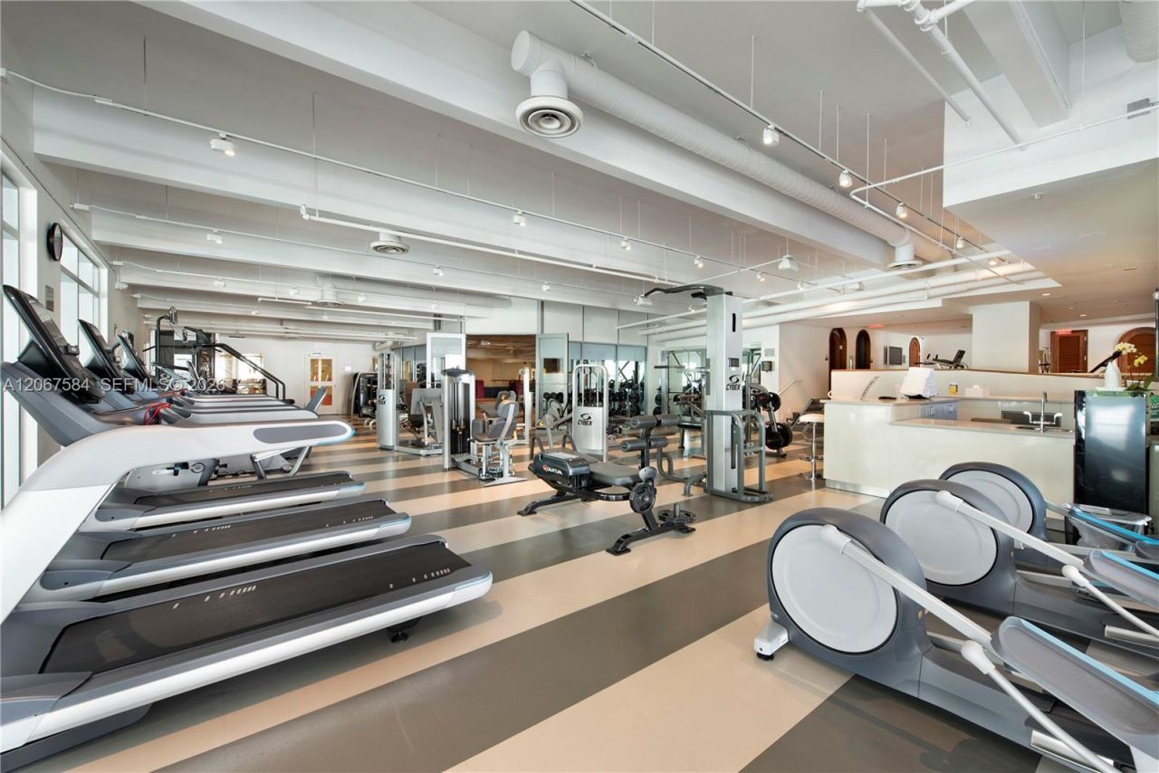 6101 Aqua Ave, Unit 703, Miami Beach, FL 33141 Photo